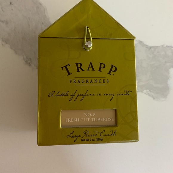 Trapp Candle Fresh Cut Tuberose Large 7 oz - Picture 5 of 6
